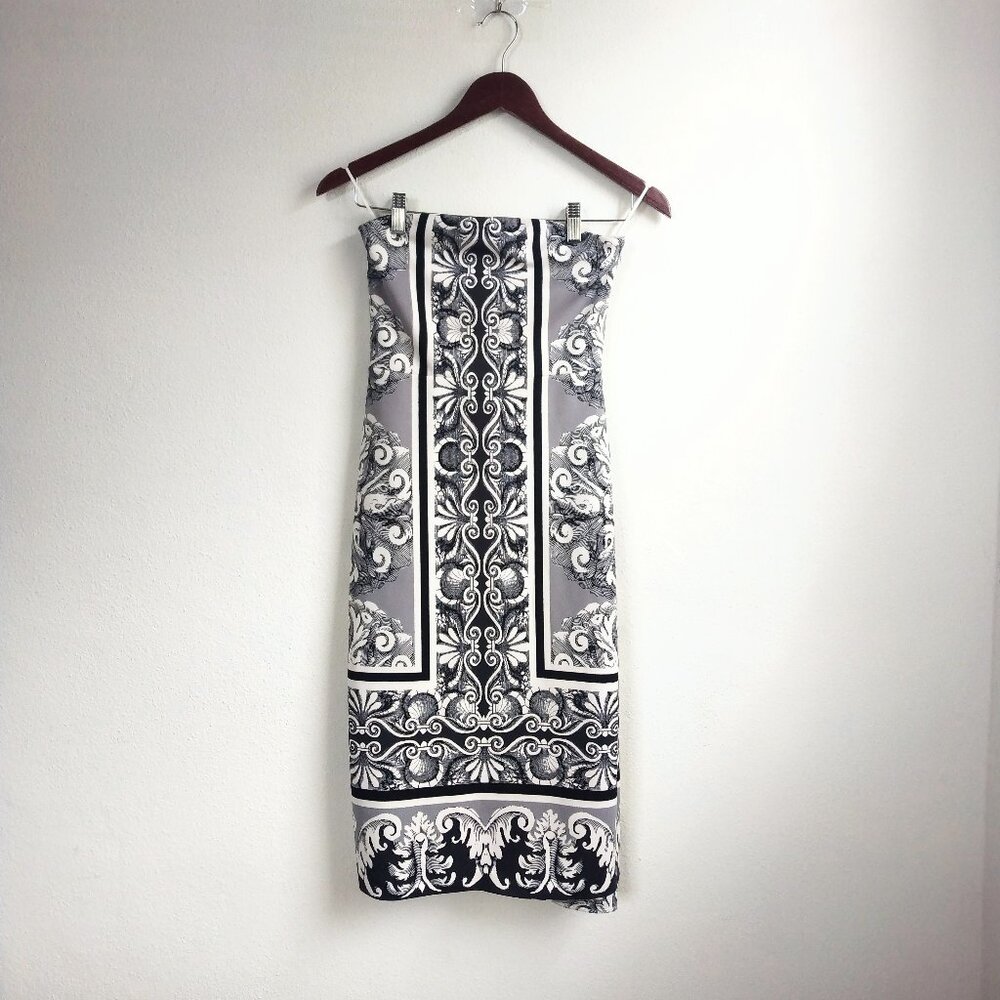 Express sz 2 strapless white midi printed dress